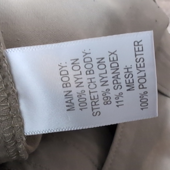 AKHG Quickhatch Cargo Vented Hiking Trail Pants Size 34x32 In Tan Stretch Nylon - Picture 13 of 13